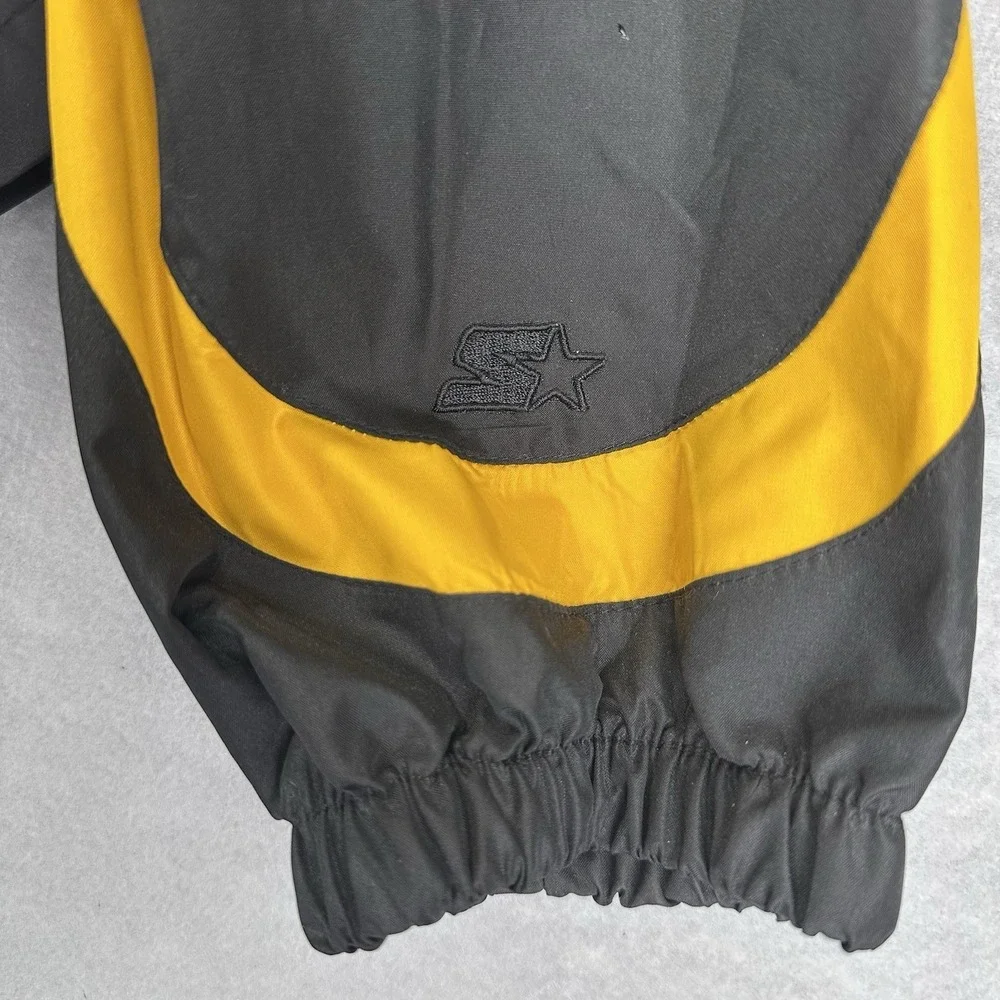Starter Iowa Hawkeyes Men's XL Full Zip‎ Windbreaker Jacket Adult Y2K Black Gold